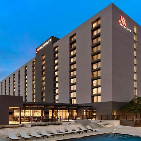 Marriott San Antonio Airport Hotel Bagian luar foto