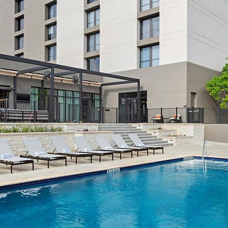 Marriott San Antonio Airport Hotel Bagian luar foto