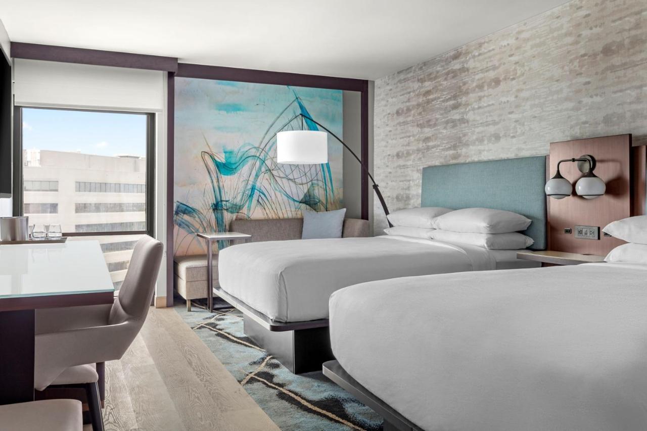 Marriott San Antonio Airport Hotel Bagian luar foto
