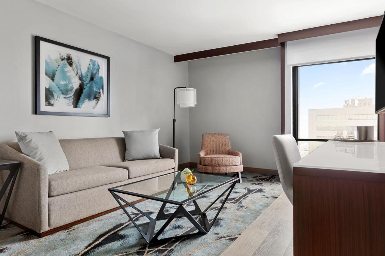 Marriott San Antonio Airport Hotel Bagian luar foto