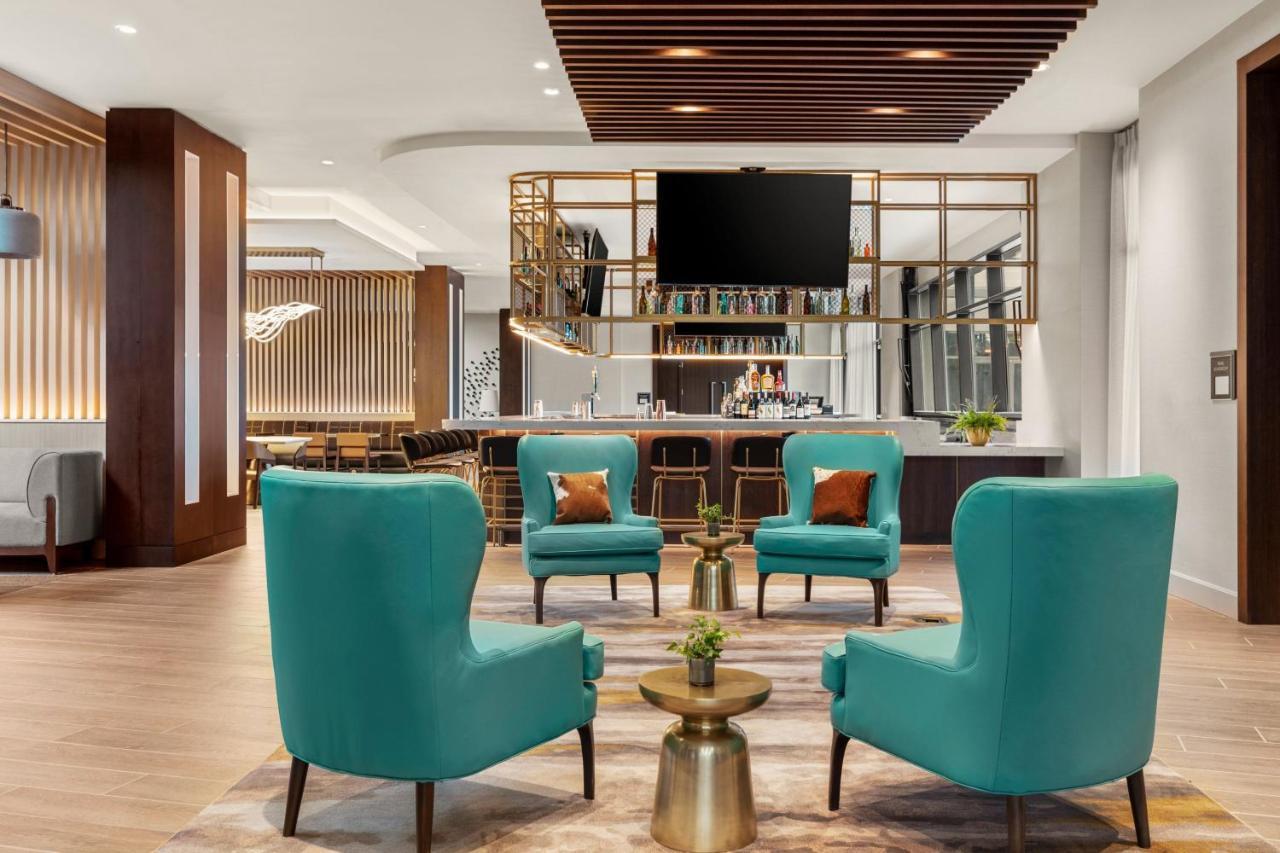 Marriott San Antonio Airport Hotel Bagian luar foto